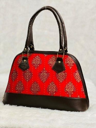 Stylish Print, Comfortable Straps Black And Red Golden Printed Ladies Leather Handbag Gender: Women