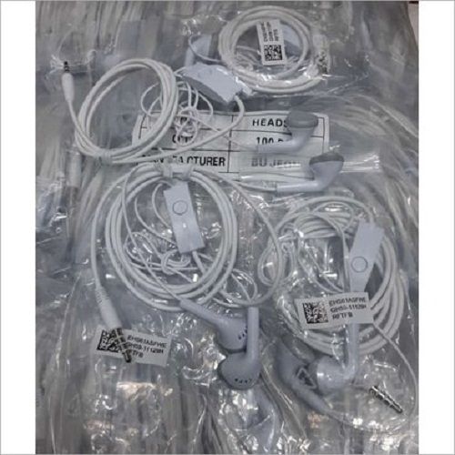 White Wired Earphones With Mic Suitable For Android Smartphones, 3.5mm Jack