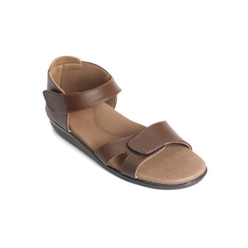 Ladies Casual Wear Lightweighted Slip-on Brown Synthetic Sandal With Straps