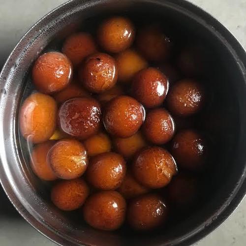 Tasty Sweet Round Shape Delicious And Healthy Gulab Jamun And Filling Snack Made With Milk Protein (%): 10.43 G