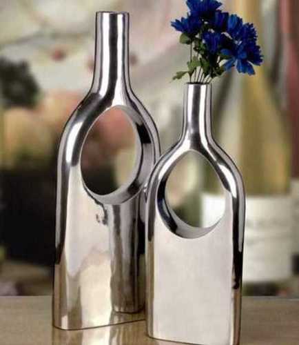 Aluminium Flower Vase Silver Color In Piece, Help A Flower Arrangement Keep Bottom Diameter: 2 Inch (In)