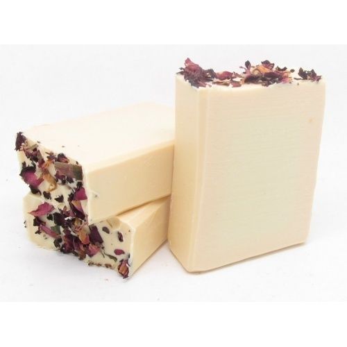 Cream Jasmine Fragrance Rectangular Creamy Herbal Soap For Glowing Skin