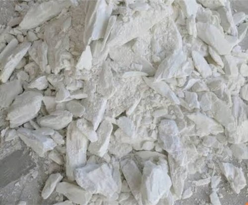 औद्योगिक और निर्माण संबंधी उद्देश्य के लिए अत्यधिक टिकाऊ सफ़ेद सोपस्टोन लम्प्स