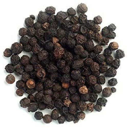 A Grade 100% Pure And Natural Spicy Black Color Whole Black Pepper