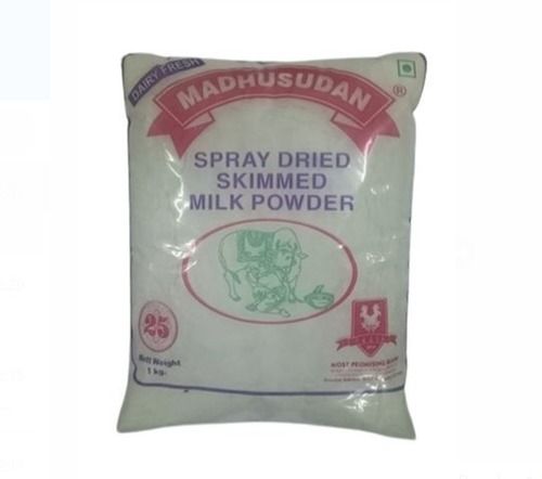 Madhusudan White Color Spray Dried Skimmed Milk Powder, 1 Kg Packet