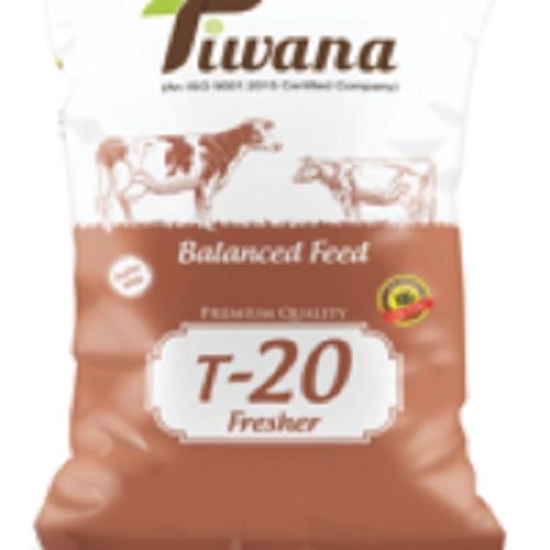 Hygienically Packed High In Protein And Mineral Mixture Tiwana T20 Fresh Cattle Feed