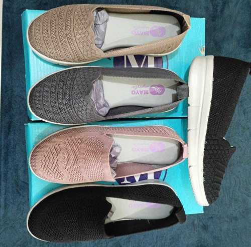 Pink Ladies Light Brown Comfortable Plain Fabric Belly Shoes For Daily Wear