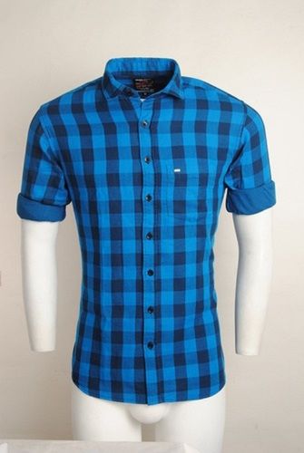  पुरुषों की कैज़ुअल रेगुलर फिट फुल स्लीव नीली और काली चेक्ड कॉटन शर्ट