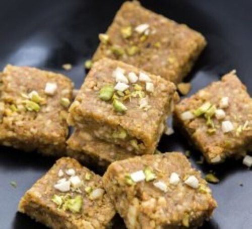 Brown Color Badam, Kaju And Pista Barfi Enriched With Proteins For Food, Sweets Carbohydrate: 14 Percentage ( % )