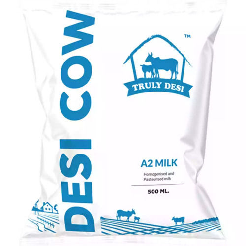  99% शुद्धता के साथ सफेद रंग का ताजा A2 गाय का दूध, 500 मिलीलीटर पैक 