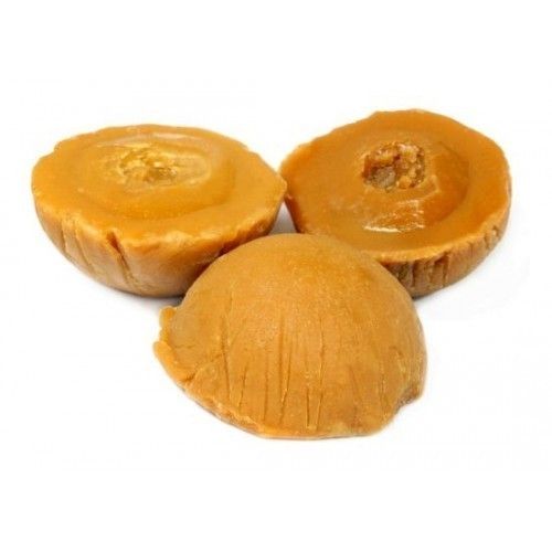 Nutrition Enriched Sweetener 100% Organic And Healthy Yellow Jaggery (Gud)