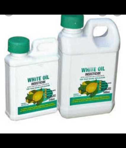 White Oil Using For Pest Controlling, Control Of Aphids, Scale, Mealybug, Mites, Citrus Leaf Miner Pack Type: Bottle