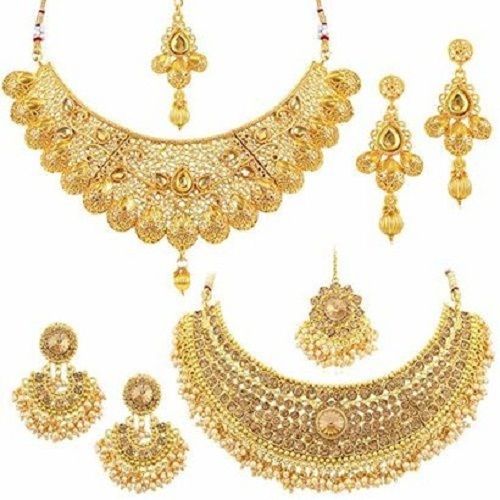 Lightweight Womens Attractive Designer Party Wear Golden Pearl Traditional Necklace With Earings