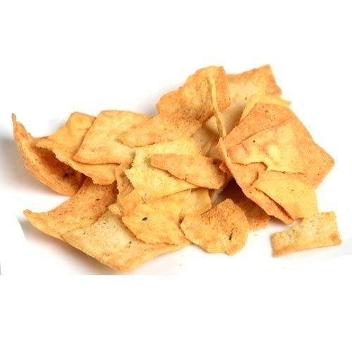 Brown Colour Garlic Chips With Delicious Salty Taste And 1 Months Shelf Life Processing Type: Fried