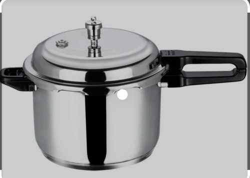 Polished Stainless Steel Pressure Cooker For Cooking Use, Attractive Design And Rust Proof