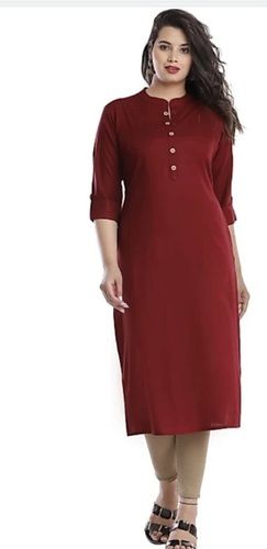 Round Neck Ladies Pure Cotton Stylish Maroon Kurti Suitable For All Season