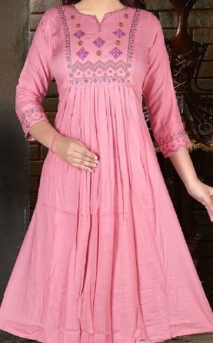 No Fade Women Fashionable Cotton Printed 3/4 Sleeves Round Neck Anarkali Style Ladies Pink Kurti