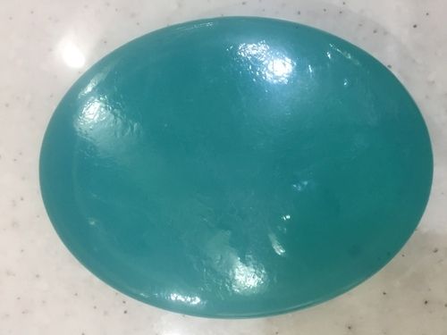 Blue 100 Percent Super And Natural Quality Herbal Glycerine Transparent Soap