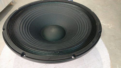 Portable Black Aluminum Nx Audio Rudra Series Speaker, Output Power 400W Dimension(L*W*H): 16X15X15  Centimeter (Cm)