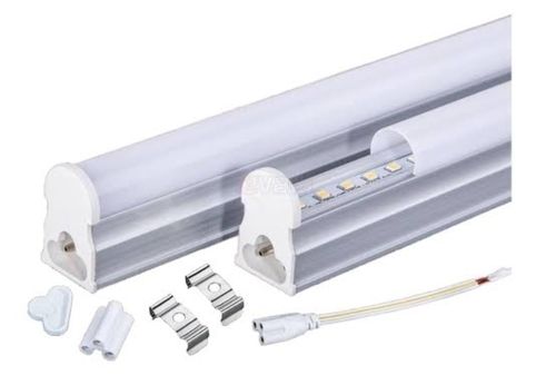 Lightweight And Compact Design White Color Led Light For Home Dimension(L*W*H): 400-500 Inch (In)