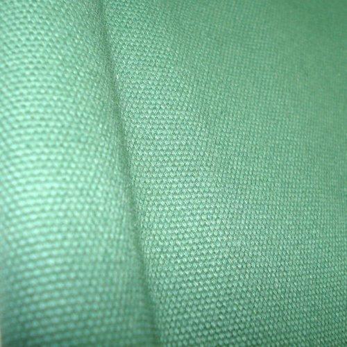 Environmental Friendly and Durable Cotton Dyed Green Colour Plain Canvas Fabric