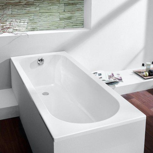 White 100 Percent Stylish And Glossy Rectangular Acrylic Bath Tub, Zsanitary Ware 