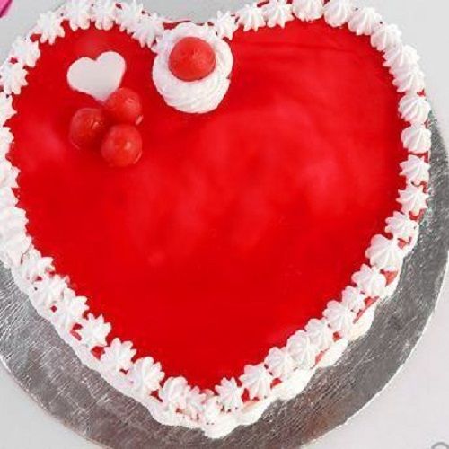 Appealing Look And Amazing Prepared Mouth Watering Tasty Strawberry Heart Cake