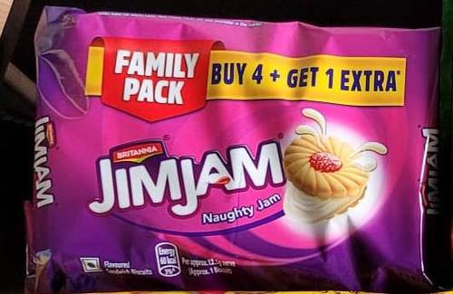 Britannia Treat Jim Jam Biscuits, 500g (Buy 4 + Get 1 Extra ) Sweet Tasty And Delicious Flavour