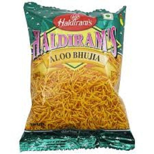 Spicy And Salty Indian Snacks Haldirams Aloo Bhujia Namkeen, Pack Of 100 Gram Pouch Fat: 4 Ounce (Oz)