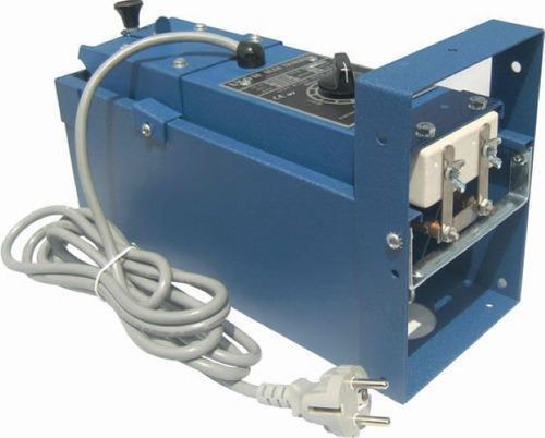 Automatic Chicken Debeaking Machine - Made in India, 220V Single Phase | Rust Proof, Easy to Use, Steel Construction