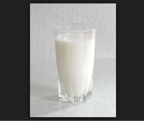 Organic And White Colour Milk With 1 Days Shelf Life And Rich In Calcium, Vitamins