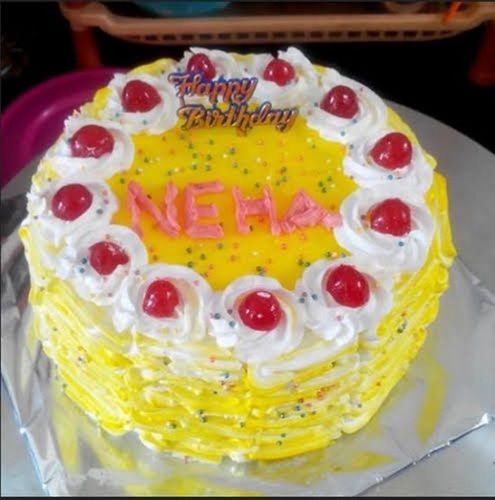 Dreamy Creamy Delicious And Testy Pineapple Birthday Cake, 1 Kilogram Fat Contains (%): 10.50 Percentage ( % )