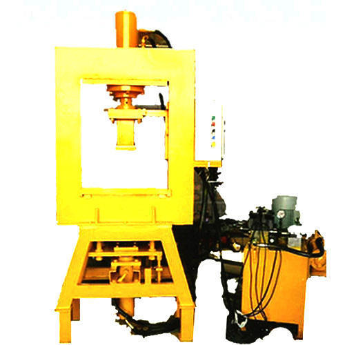 Semi Automatic Paver Block Machine With 500-1000 Block Per Hour