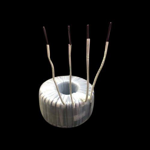 100% Crgo Made Silver Color Standard 15 Kva Servo Single Phase Transformer Coil Material: Copper Core