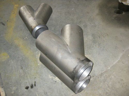 Silver Lateral Tee Ss316 For Chemical Handling Pipe With High Build Quality For Construction