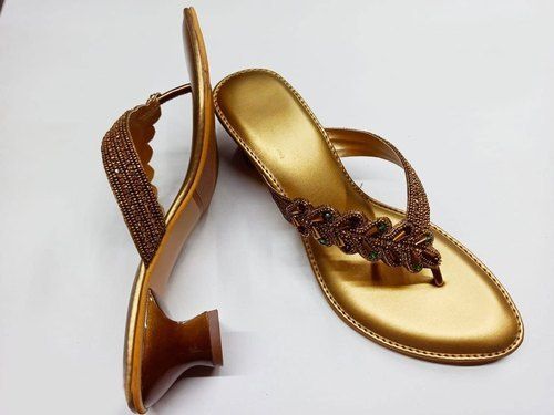 Golden Robust Design Skin Friendliness Eye Catching Look Hi Heels Fashion Ladies Sandals