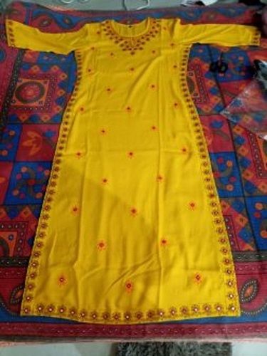 Yellow Color Printed Durable Elegant Lightweight Half Sleeve Casual Wear Cotton Ladies Kurti Decoration Material: Laces