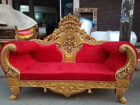 Best Quality Mango Wood, Red And Golden Antique 2 Seater Wedding Sofa No Assembly Required