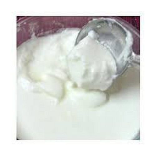  शुद्ध दूध से 100% प्राकृतिक रूप से निर्मित प्रीमियम समृद्ध और स्वादिष्ट गाढ़ा मलाईदार और चिकना दही