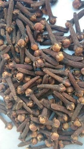 100% Pure Organic And Natural Lite Brown Dried Whole Cloves For Cooking