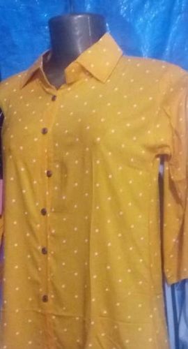 Indian Lightweight Comfortable To Wear Yellow Cotton Ladies Top For Summer Wear