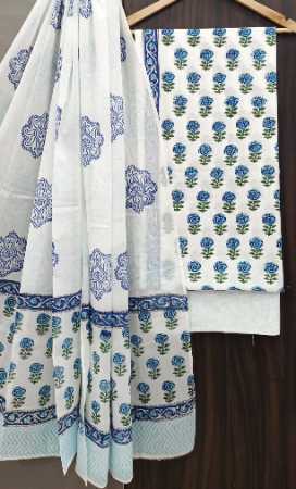 कॉटन दुपट्टा और आकर्षक डिज़ाइन के साथ प्रिंटेड कॉटन सलवार सूट