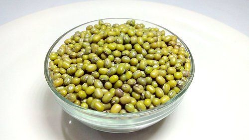 High In Protein Green Round Pure And Organic Raw Moong Dal For Cooking