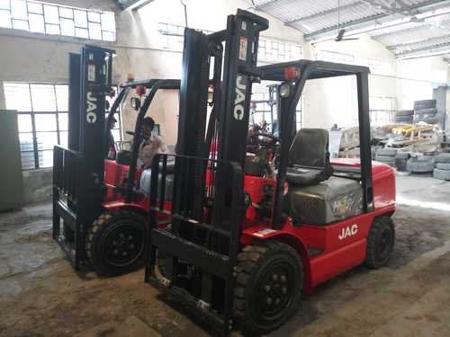 Green Industrial Truck Forklift Services 
