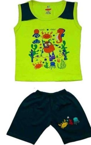 Premium Quality Super Soft And Comfortable Black And Green Kid'S T Shirt And Short Bust Size: 2 Inch (In)