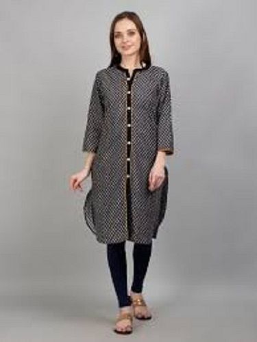 Ladies 100 Percent Cotton Fabric ,3/4Th Sleeves And Printed Straight Kurti  Decoration Material: Beads