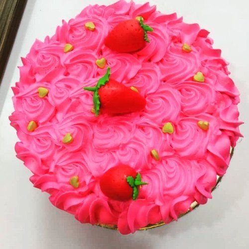 Premium Grade Easy to Digest Delicious Taste Strawberry Rich Cream Cake