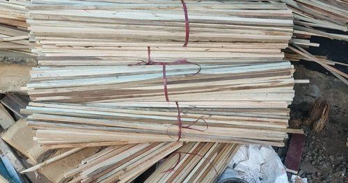 Sturdy Quality Teak Wood Simple Store Wooden Stick For Industrial Application