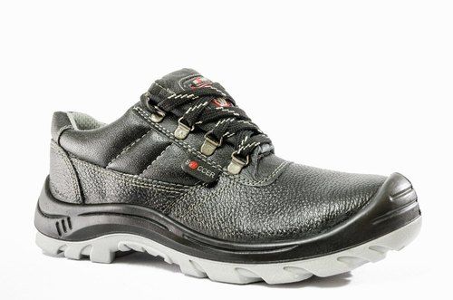 Hillson Soccer Dual Density Black Color High Quality And Flexibility Shoes For Mens