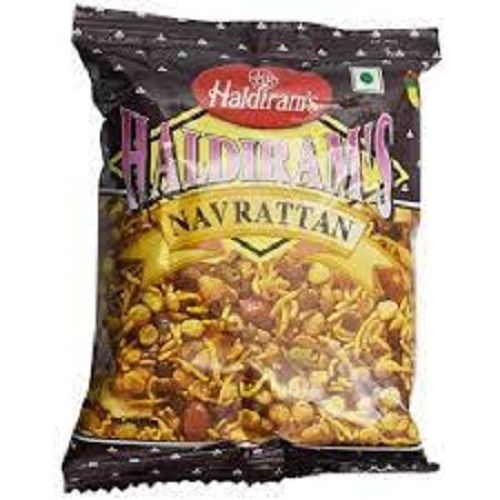 Spicy Natrual Taste Crunchy Classic Rich Masala Haldiram Navrattan Namkeen